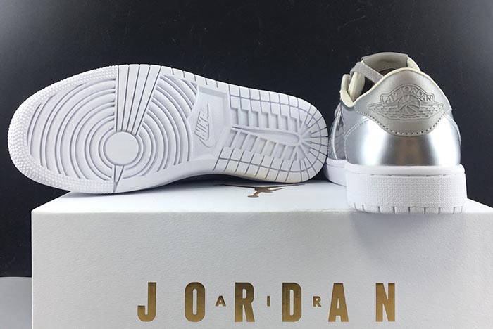AIR JORDAN AJ7 TOPAZ MIST 442960-104