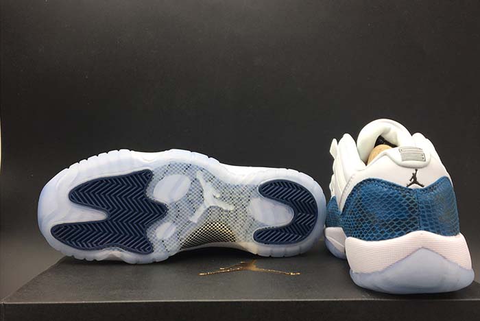 AIR JORDAN AJ7 TOPAZ MIST 442960-104