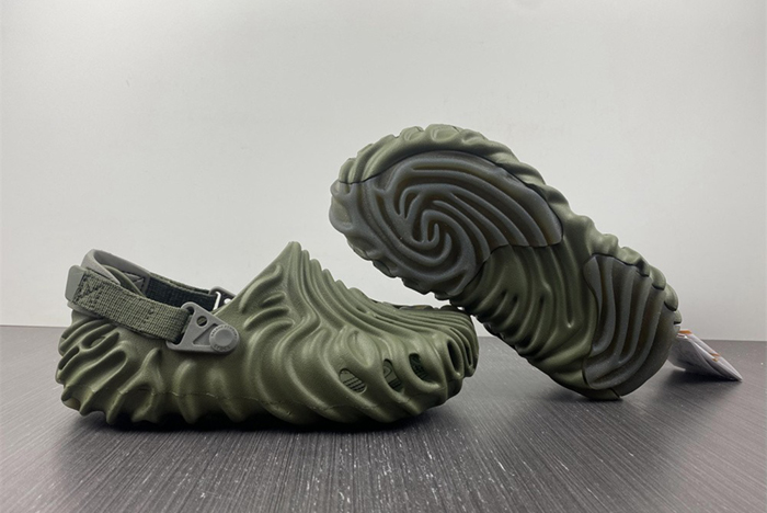 salehe bembury × Cr*0*s pollex clog "cucumber" 207393-309
