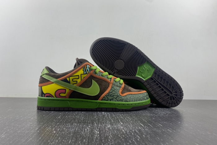 Nike SB Dunk Low “De La Soul  789841-33