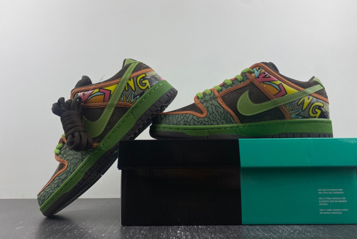 Nike SB Dunk Low “De La Soul  789841-33