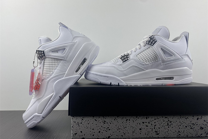 Air Jordan 4 Retro “Pure Money”  308497-100