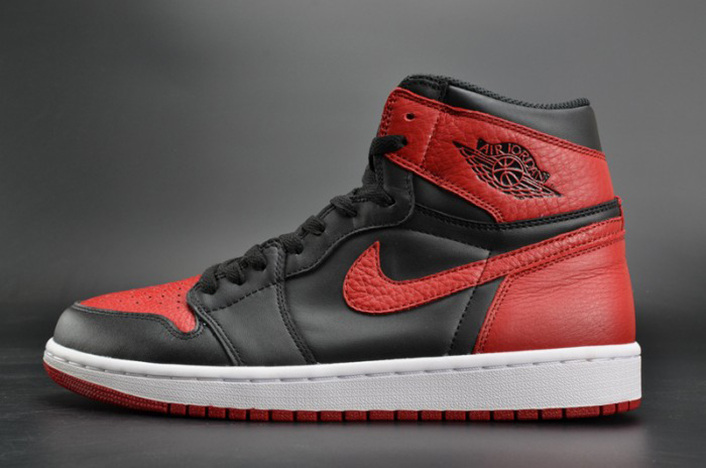Air Jordan 1 Retro High OG “Banned” red mens  555088-001